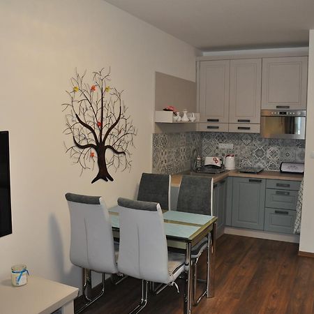 Apartman 14 Lucky Demaenovska Dolina Eksteriør bilde