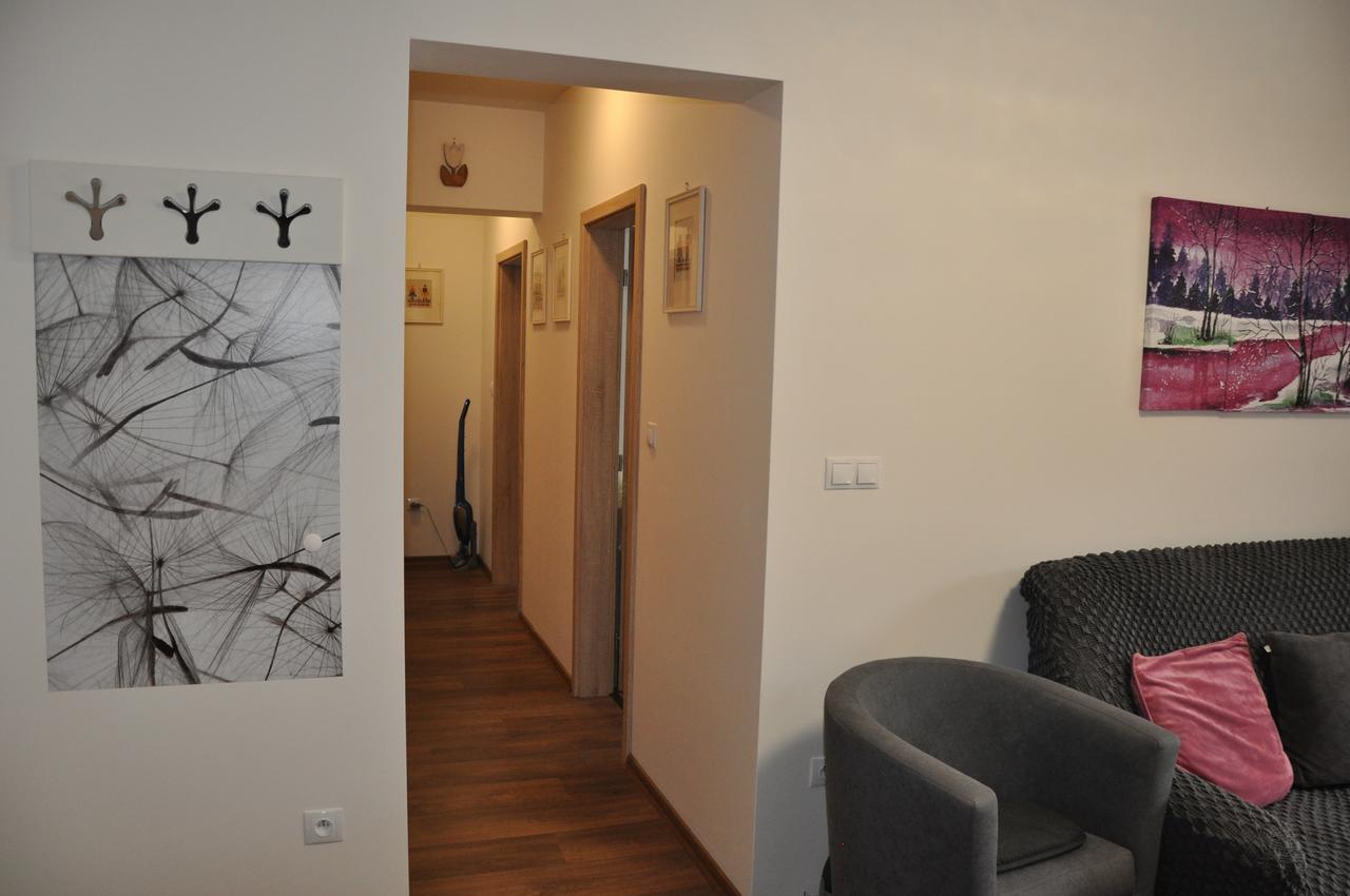 Apartman 14 Lucky Demaenovska Dolina Eksteriør bilde